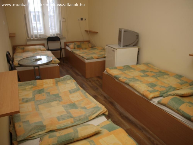 tata-3-szintes-szallashely-70-80-foig-februartol-kiado_91_3.jpg