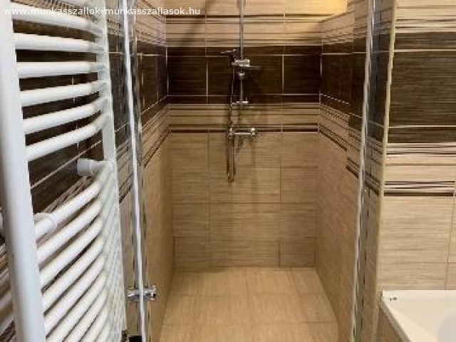 2700 Cegled Szechenyi Ut 23 418 4