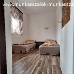 Kiado Munkasszallo Siofokon 367 9 T