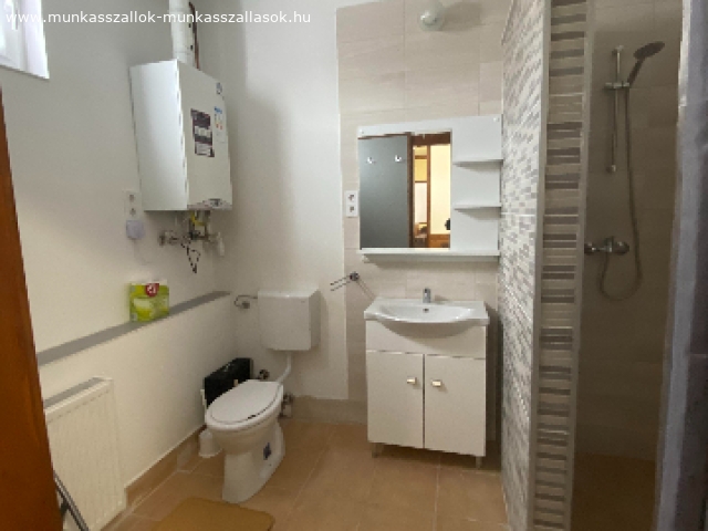 Kiado Szallas Munkavallalok Reszere Szigetszentmikloson 407 2